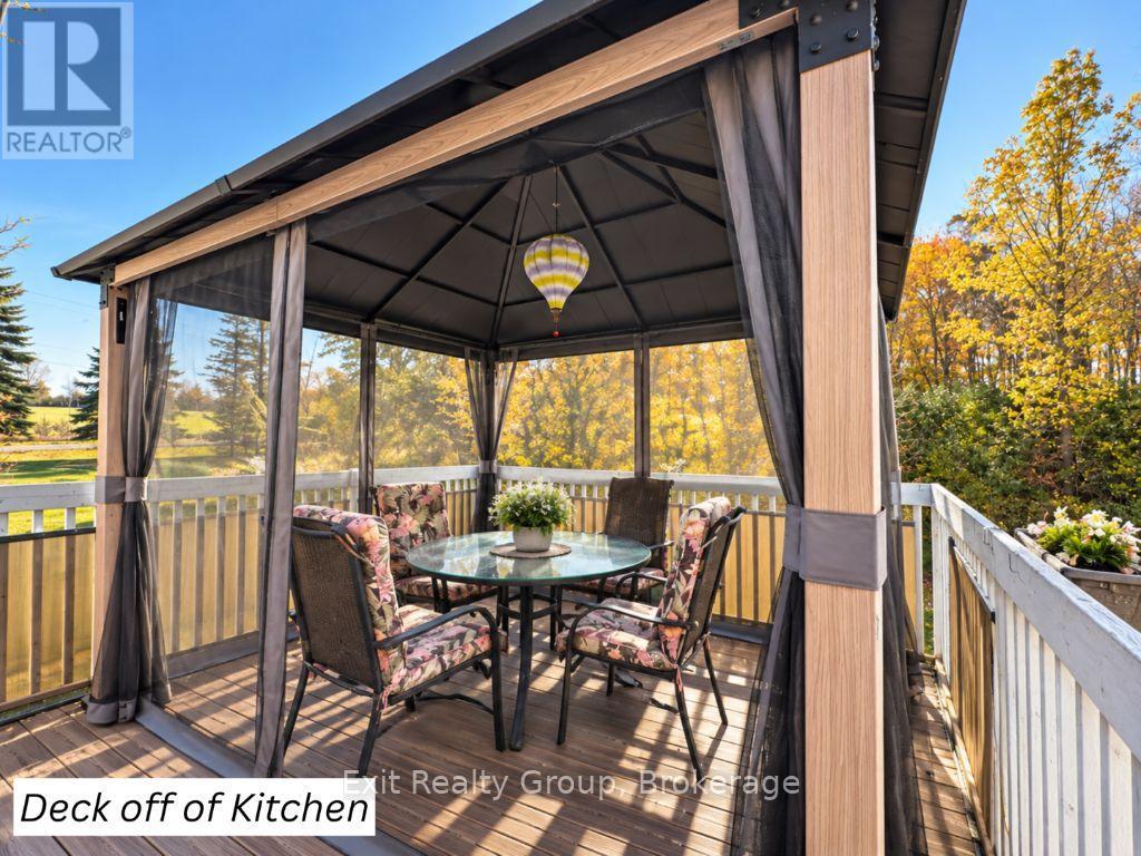 2585 County Rd 2, Prince Edward County, ON photo 18