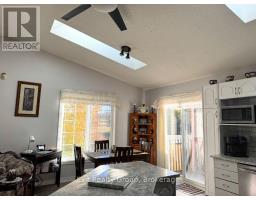 2585 County Rd 2, Prince Edward County, ON K0K1A0 Photo 14