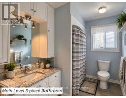 2585 County Rd 2, Prince Edward County, ON K0K1A0 Photo 24