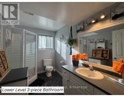 2585 County Rd 2, Prince Edward County, ON K0K1A0 Photo 28