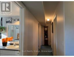 2585 County Rd 2, Prince Edward County, ON K0K1A0 Photo 29