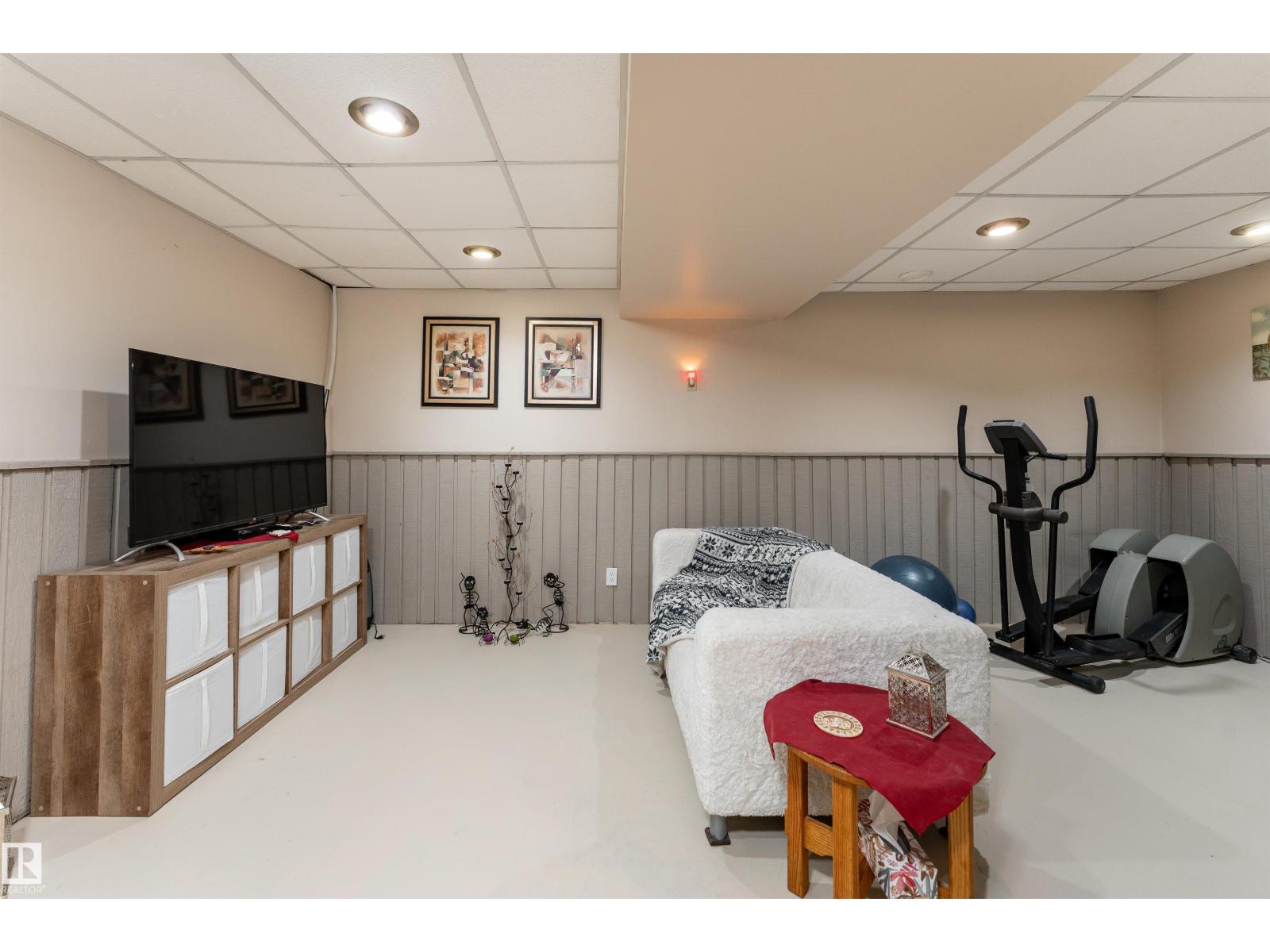 6007 37 AV NW, Edmonton — photo 28