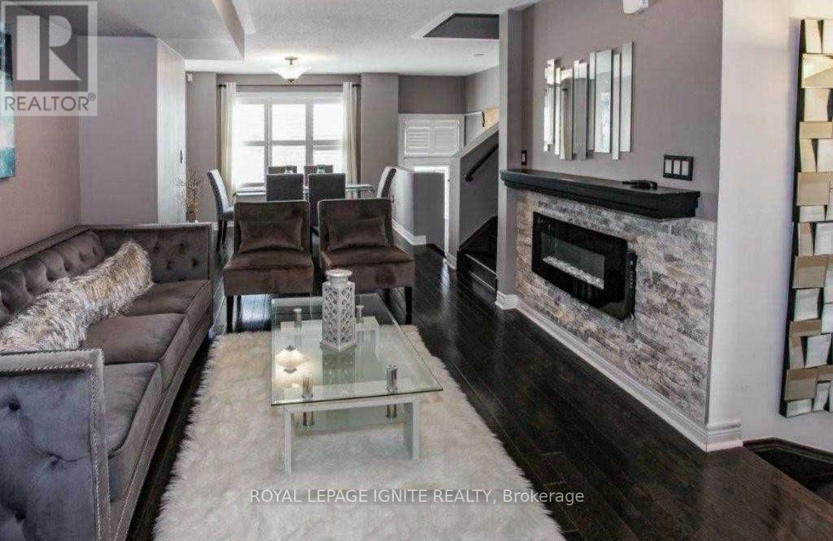 7 Cooperage Lane, Ajax, ON photo 4