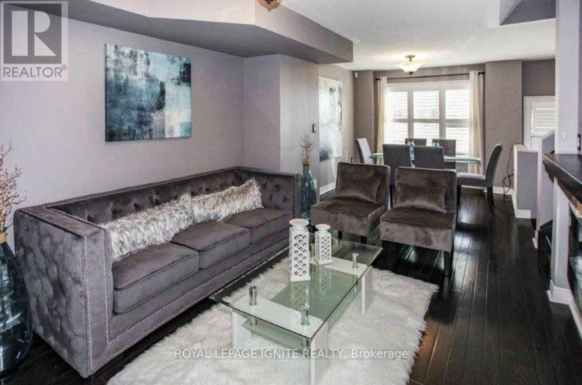 7 Cooperage Lane, Ajax, ON photo 5