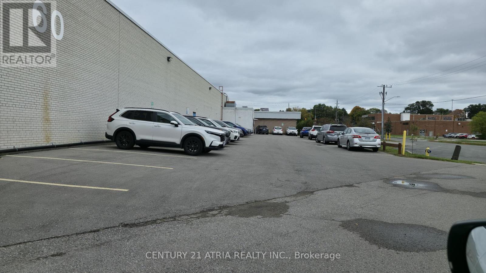 60 EMBLEM COURT, Toronto (Agincourt South-Malvern West) — photo 2