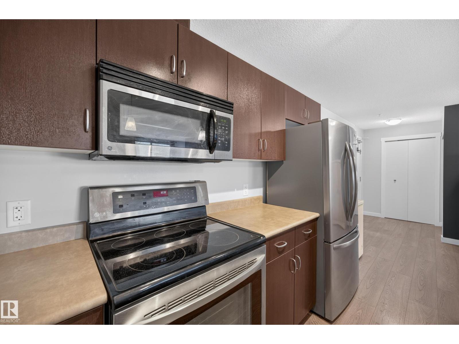 #326 1180 HYNDMAN RD NW, Edmonton — photo 8