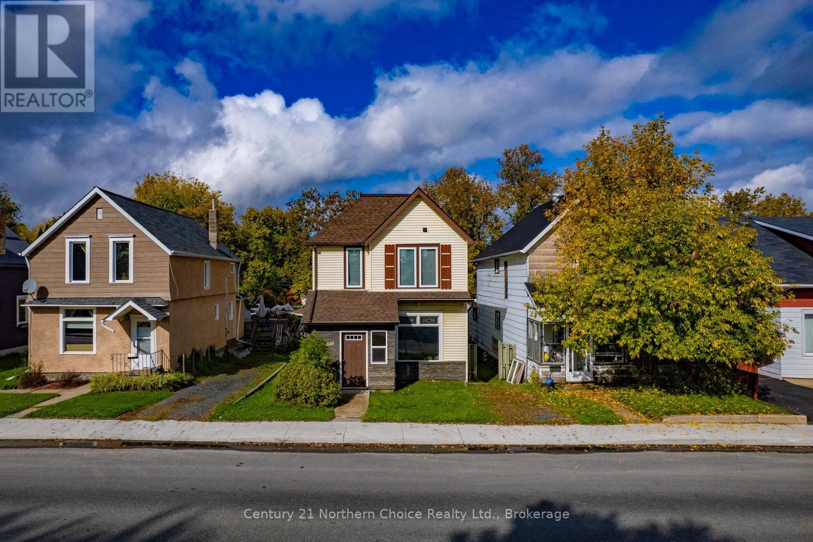 616 SECOND STREET S, Kenora (Central) — photo 2