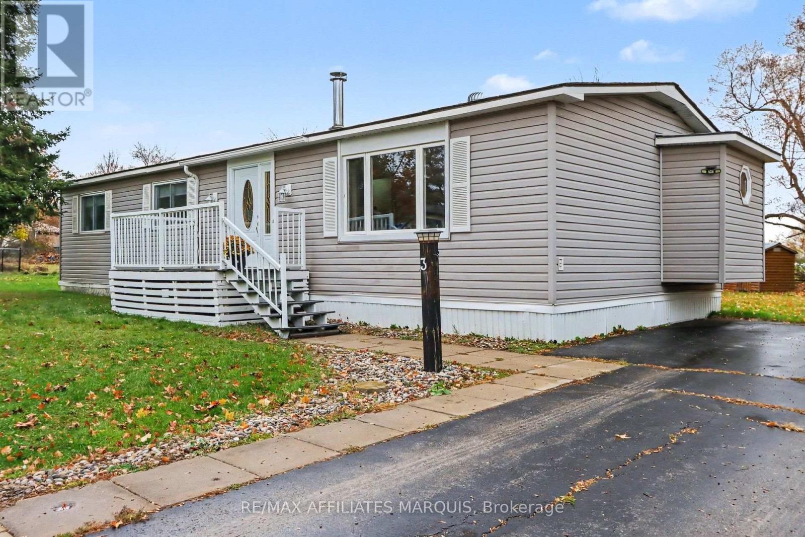 3 OTTERDALE CRESCENT, Rideau Lakes — photo 3