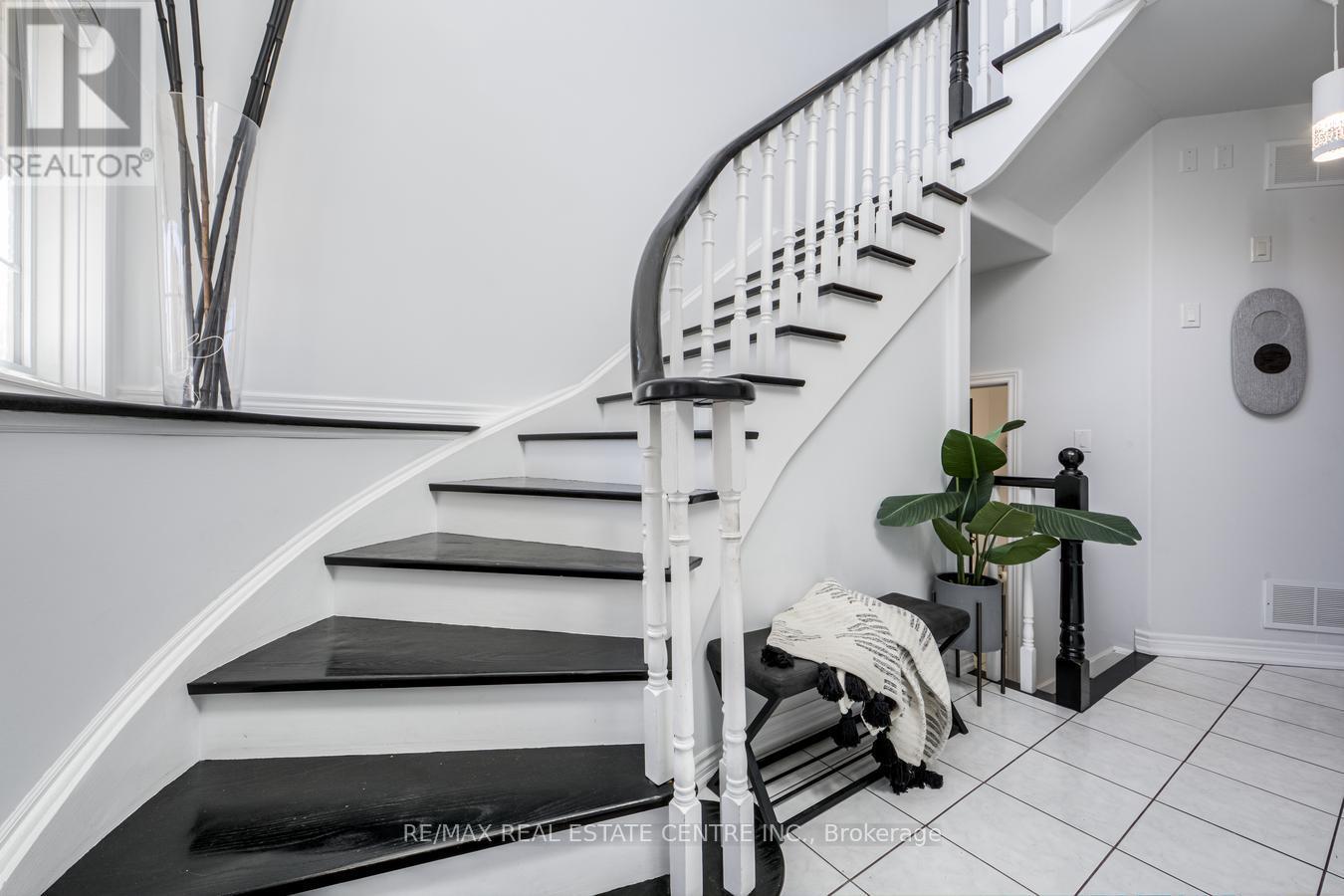 1149 Houston Drive, Milton, ON photo 20