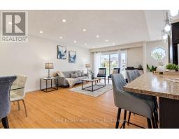 Family room - 44 Bruce Beer Drive, Brampton, ON L6V2W7 Photo 6