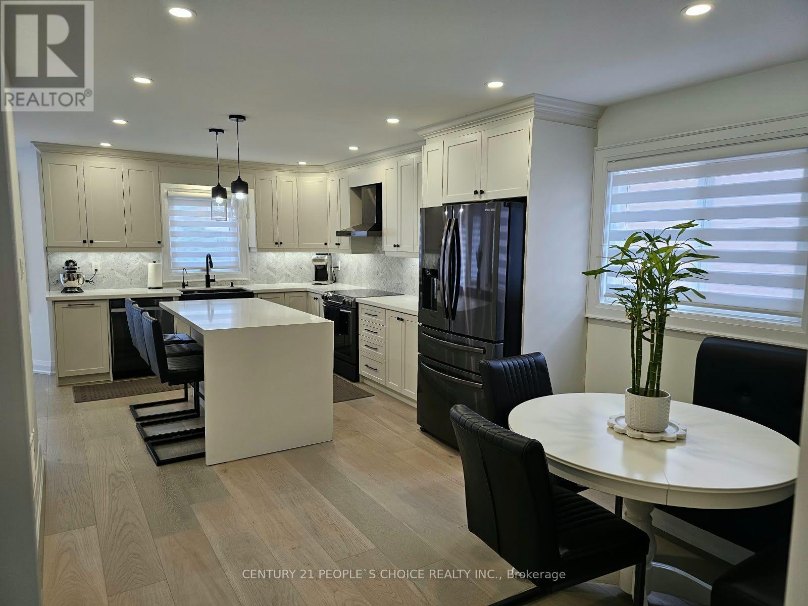 7 PENHURST PLACE, Caledon (Bolton East) — photo 9