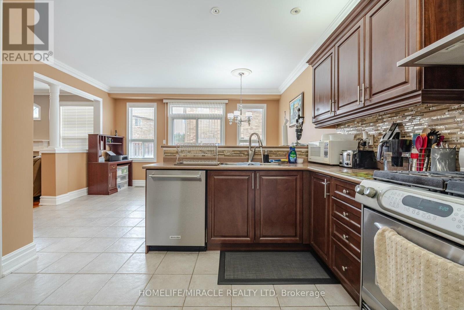 21 Summershade Street, Brampton, ON photo 14