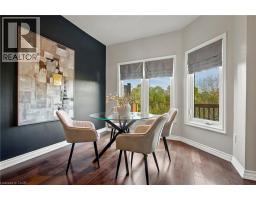 Living room - 80 Fairwood Place W, Burlington, ON L7T4B6 Photo 11