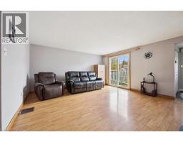 64 Frobisher Court, Cambridge, ON N1R6Z5 Photo 14