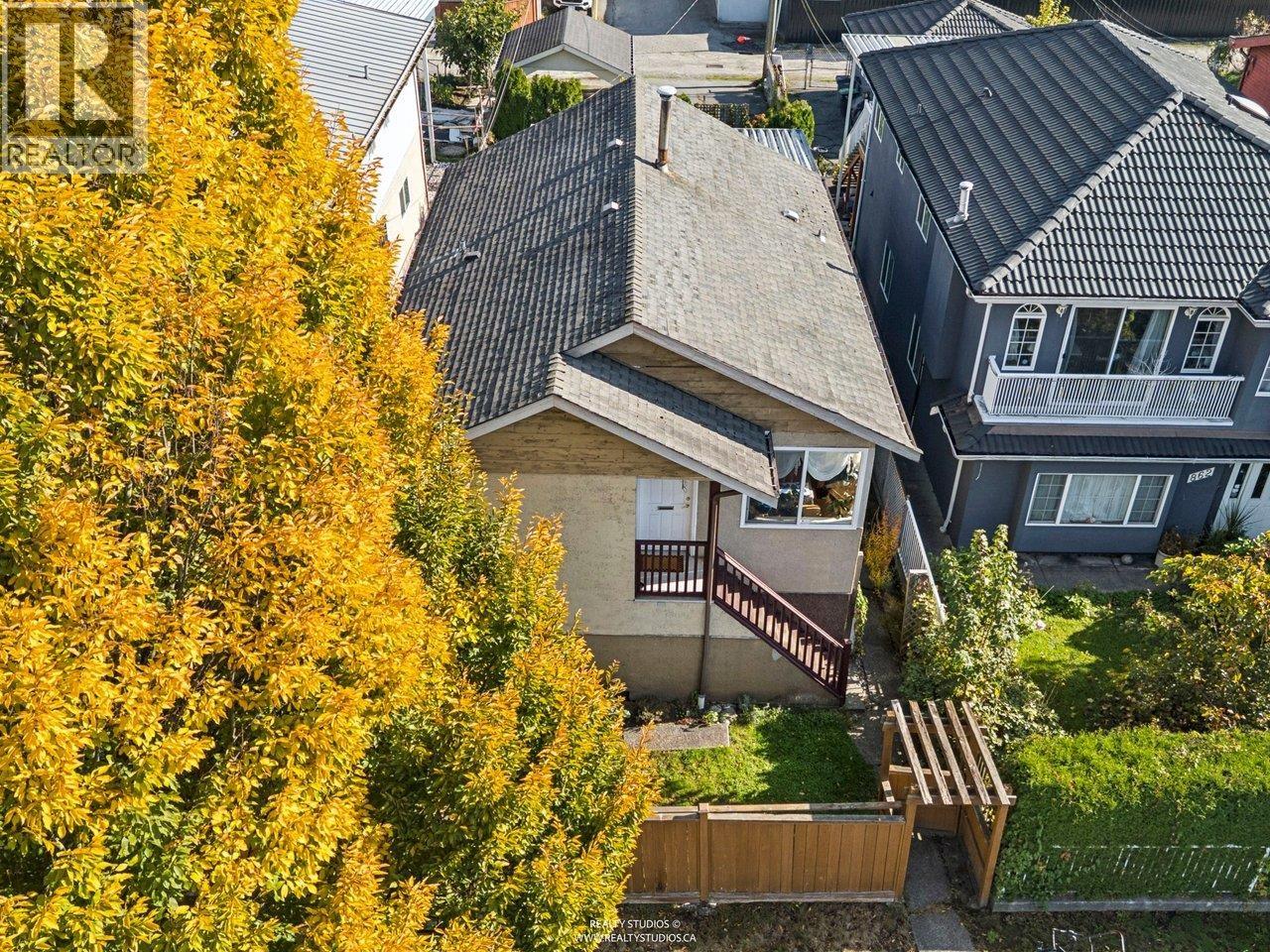 Property for sale at 850 NANAIMO STREET