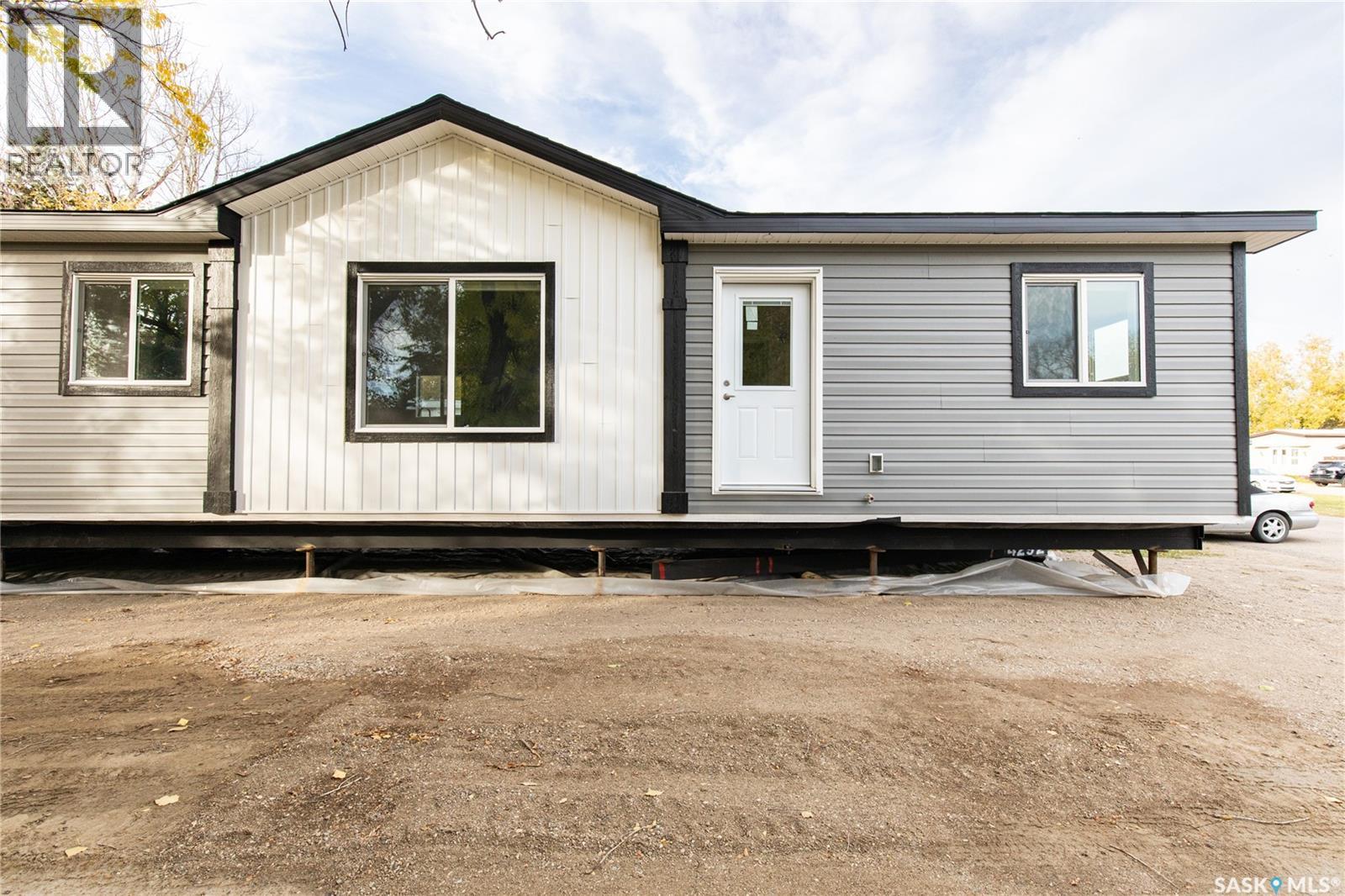D6 1455 9th AVENUE NE, Moose Jaw — photo 2