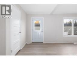 Dining room - E18 1455 9th Avenue Ne, Moose Jaw, SK S6J1C6 Photo 6