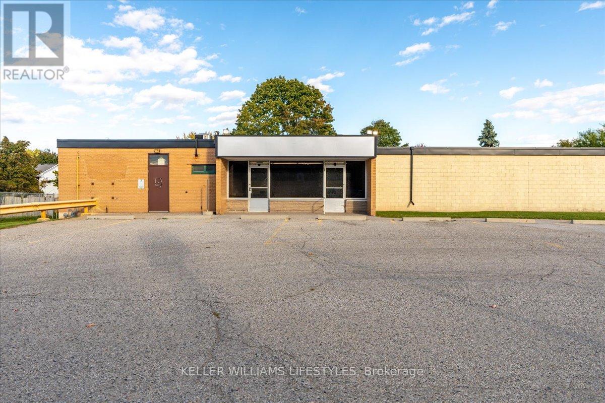 89 MAIN STREET S, Lambton Shores (Forest) — photo 7