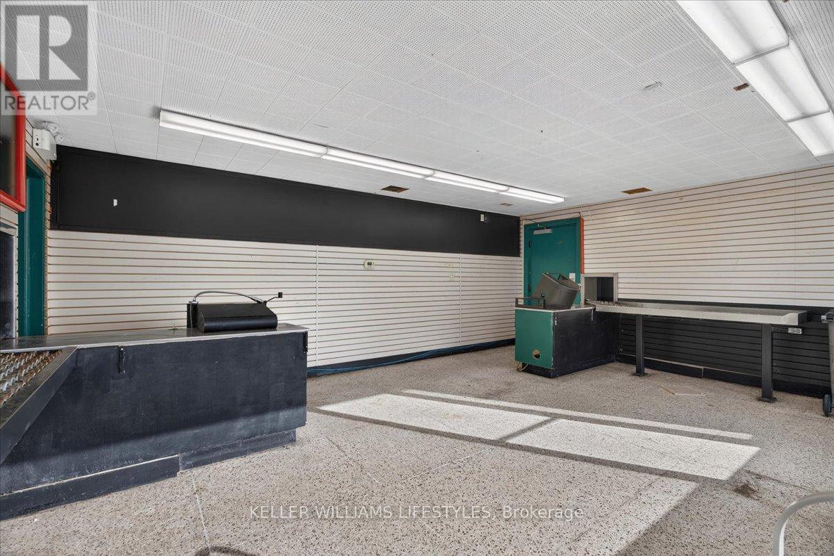 89 MAIN STREET S, Lambton Shores (Forest) — photo 8