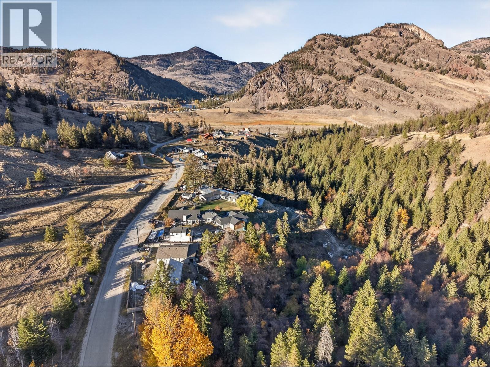 523 Grand Oro Road, Kaleden