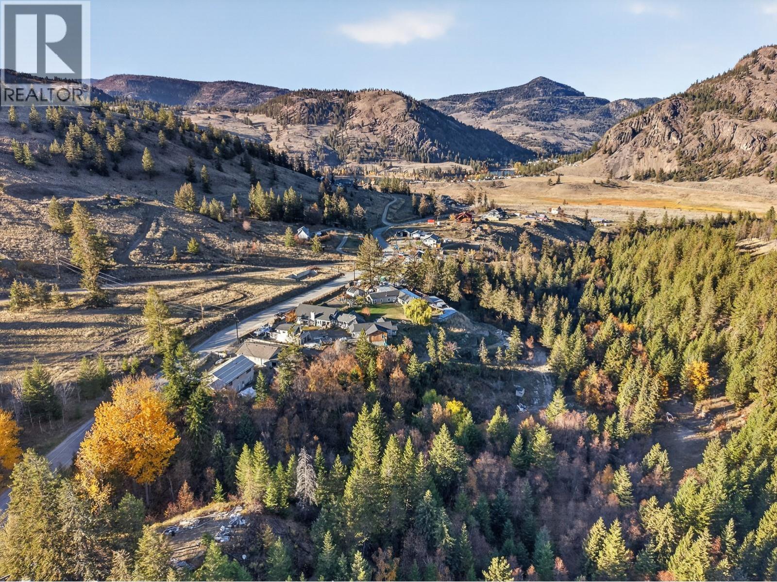 523 Grand Oro Road, Kaleden