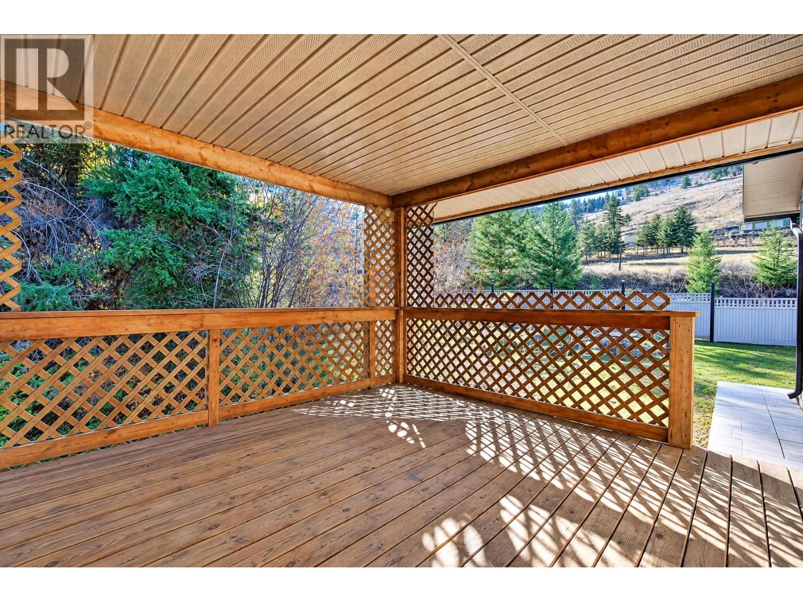 523 Grand Oro Road, Kaleden