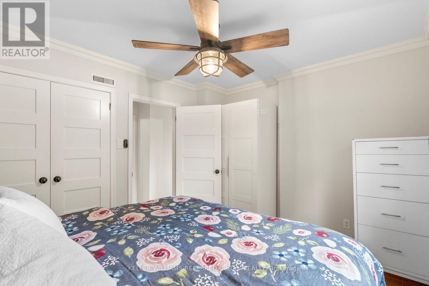200 Saint Marks Road, Toronto, ON photo 11