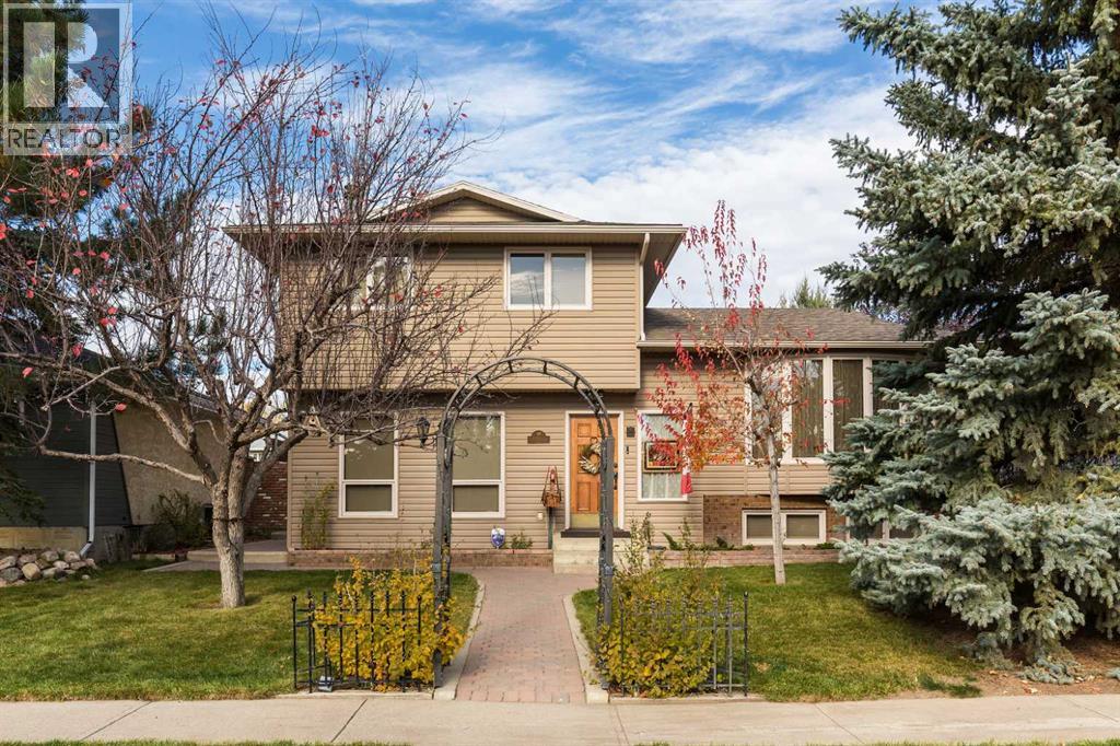 Property photograph 1 for MLS A2352233