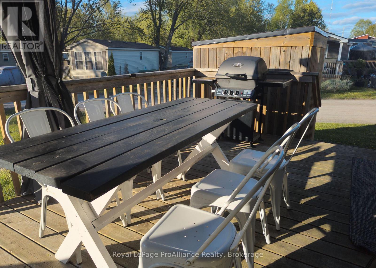9 Cherry Beach Lane, Prince Edward County, ON photo 13