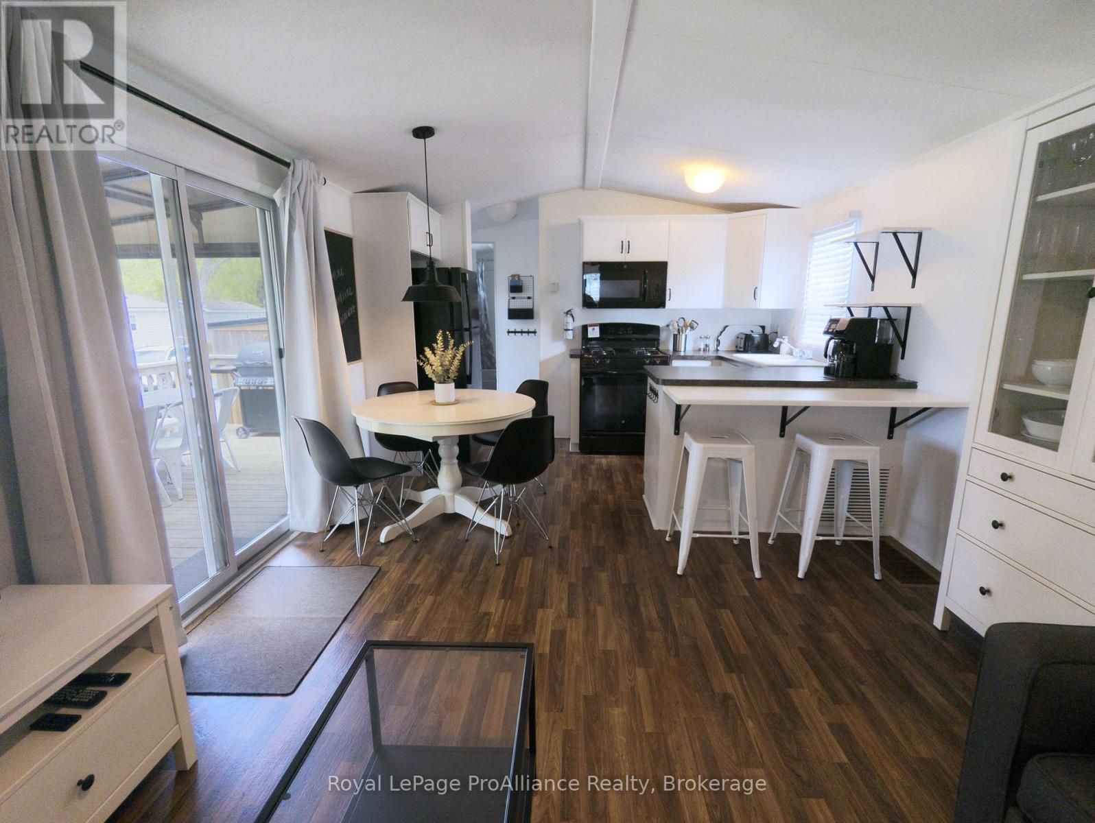 486 COUNTY RD 18- 9 CHERRY BEACH LANE, Prince Edward County (Athol Ward) — photo 5