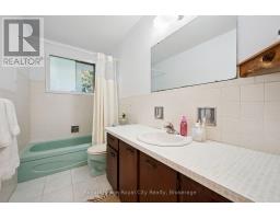 37 Kenwood Crescent, Guelph, ON N1H6E4 Photo 11