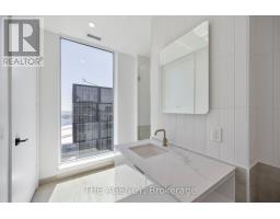 Ph01 - 327 King Street W, Toronto, ON M5V1J5 Photo 13
