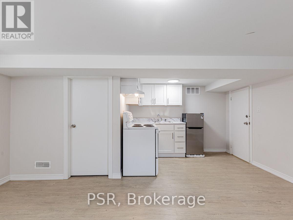 BSMT - 41 FAIRHOLME AVENUE, Toronto (Englemount-Lawrence) — photo 8