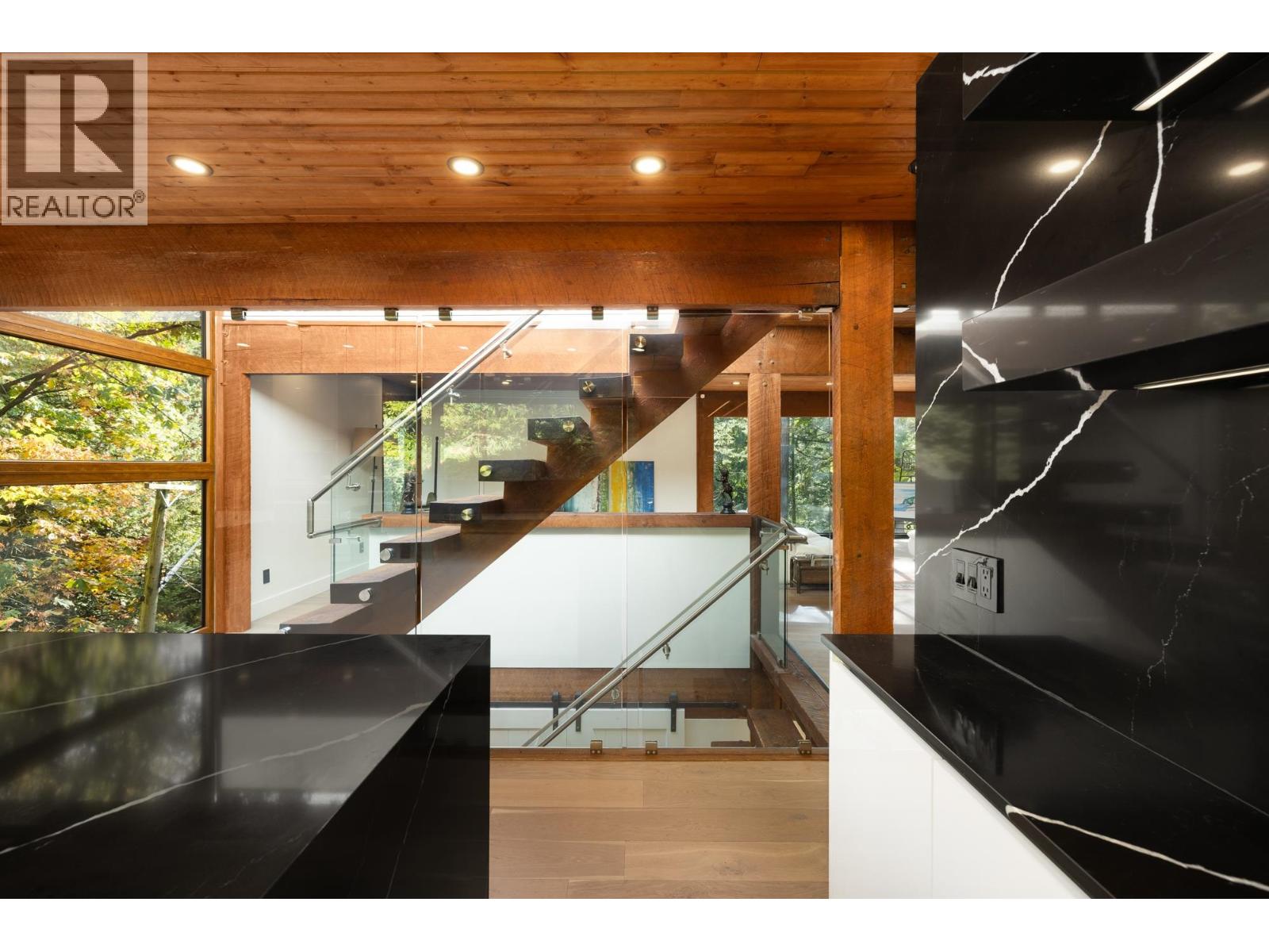 6915 Marine Drive, West Vancouver — photo 14