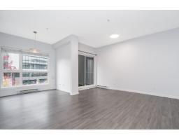 208 13733 107a Avenue, Surrey, BC V3T0B7 Photo 13