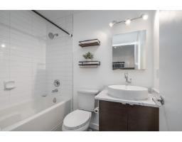 208 13733 107a Avenue, Surrey, BC V3T0B7 Photo 8
