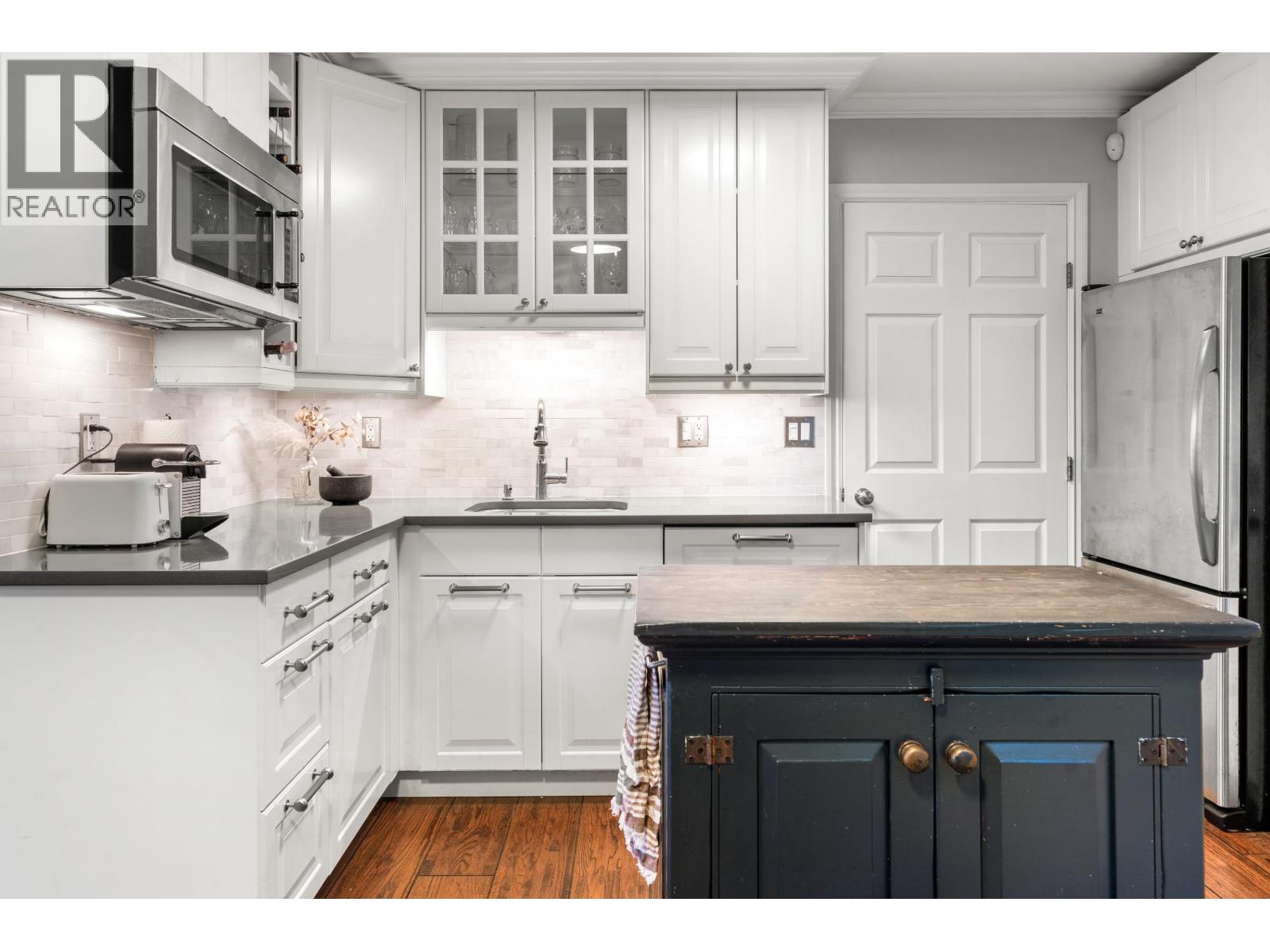 709 Prior Street, Vancouver — photo 11