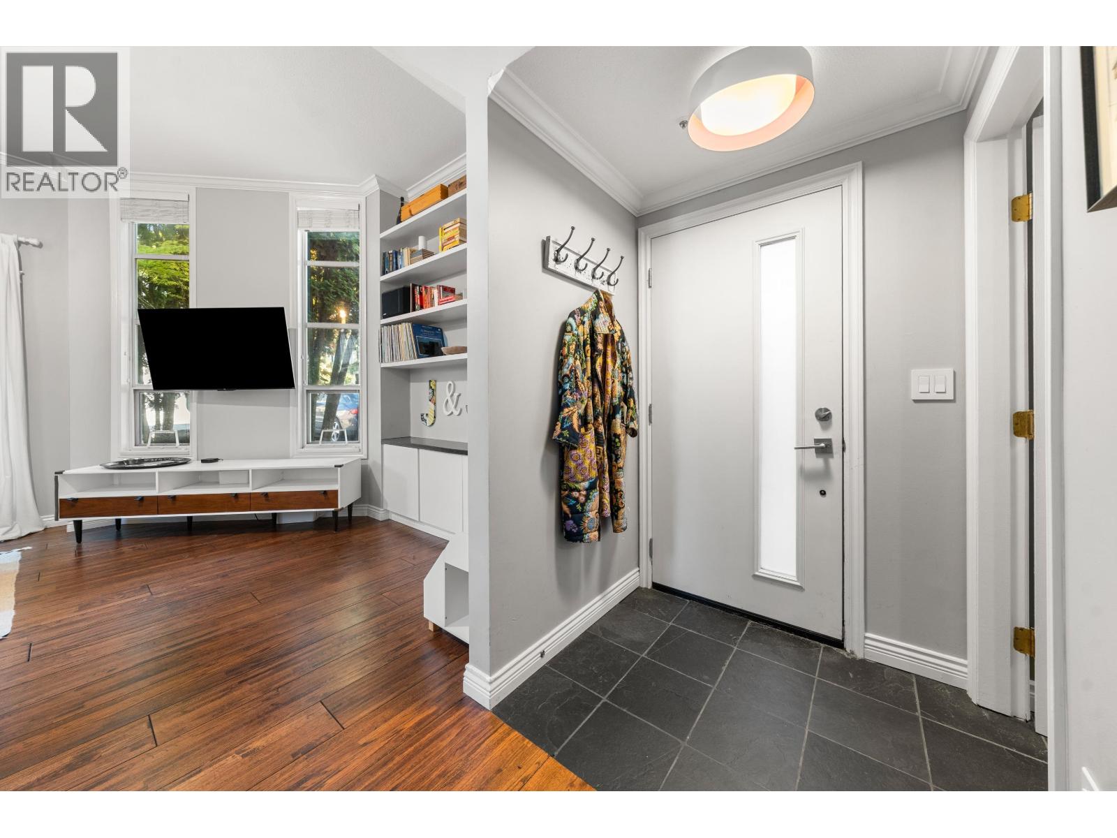 709 Prior Street, Vancouver — photo 4