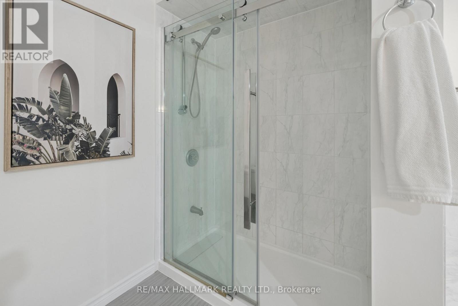 353 Rouge Hill Court, Pickering, ON photo 24