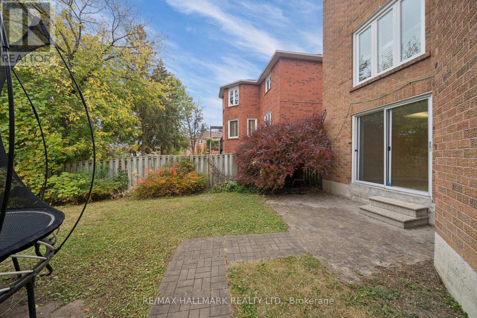 353 Rouge Hill Court, Pickering, ON photo 42