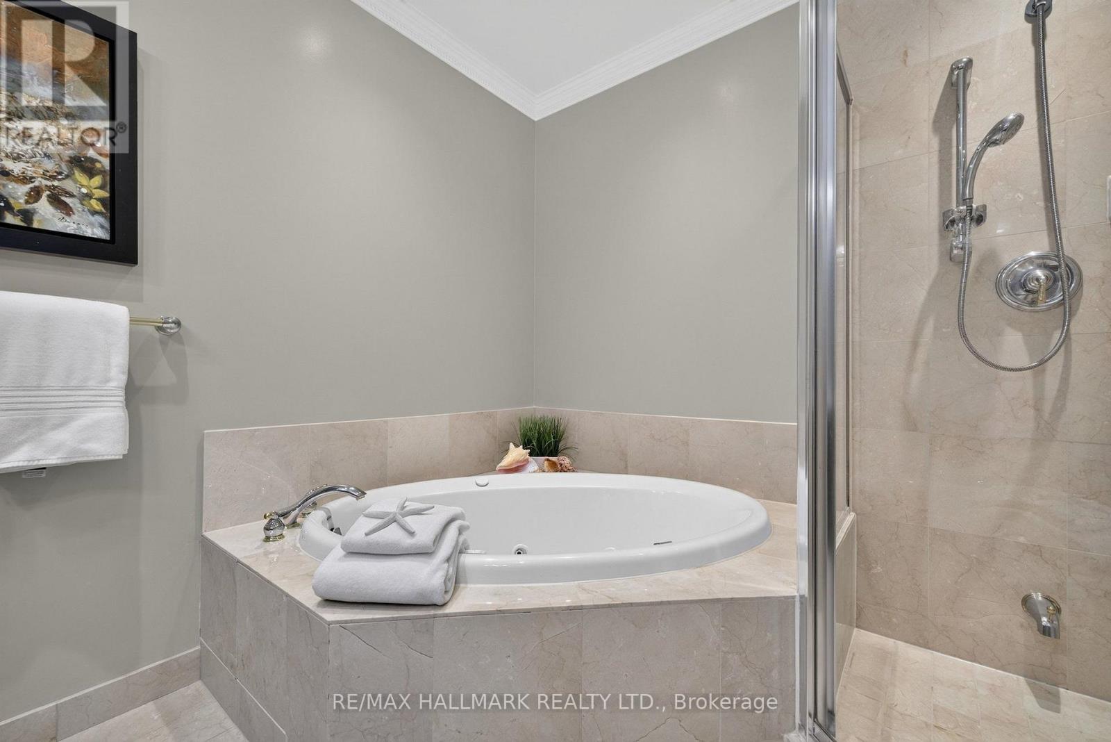 410- 9 Boardwalk Drive, Toronto, ON photo 14