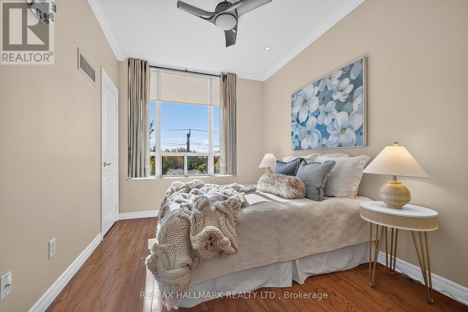 410- 9 Boardwalk Drive, Toronto, ON photo 15
