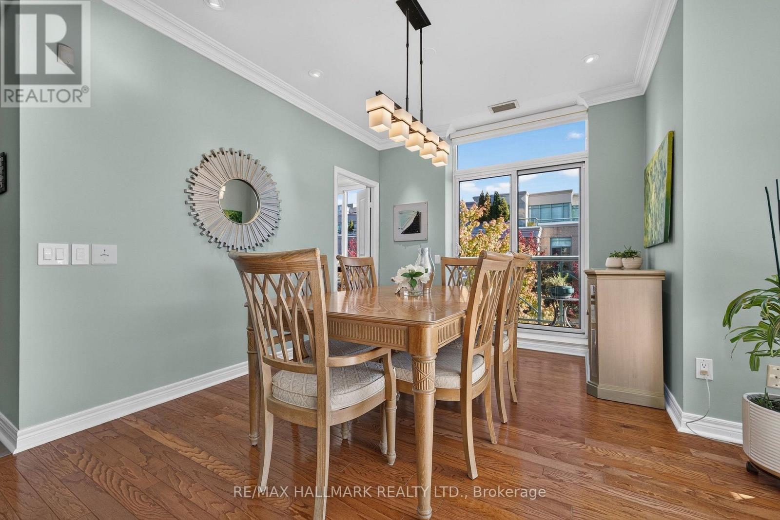 Photo of 410 - 9 BOARDWALK DRIVE