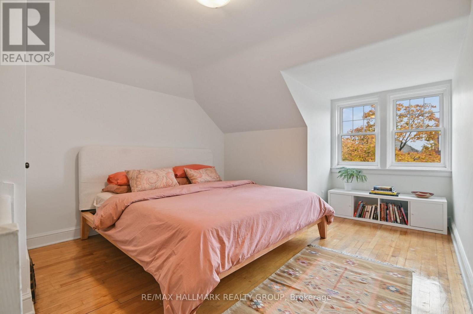 3rd floor - Bedroom 4