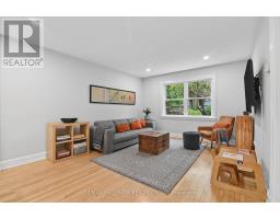 Living room - 132 Renfrew Avenue, Ottawa, ON K1S1Z8 Photo 9