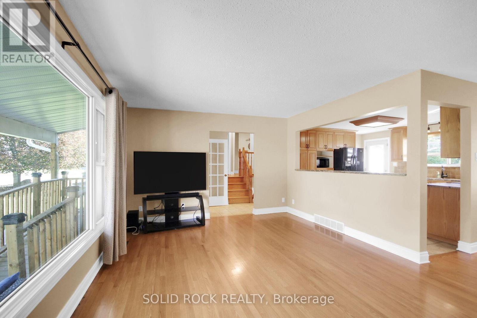 125 BEAVER RIDGE, Ottawa — photo 11