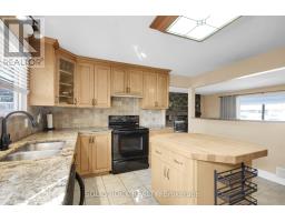 125 Beaver Ridge, Ottawa, ON K2E6E5 Photo 19