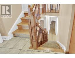125 Beaver Ridge, Ottawa, ON K2E6E5 Photo 20
