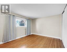 125 Beaver Ridge, Ottawa, ON K2E6E5 Photo 21