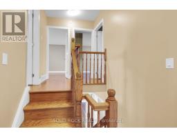 125 Beaver Ridge, Ottawa, ON K2E6E5 Photo 30